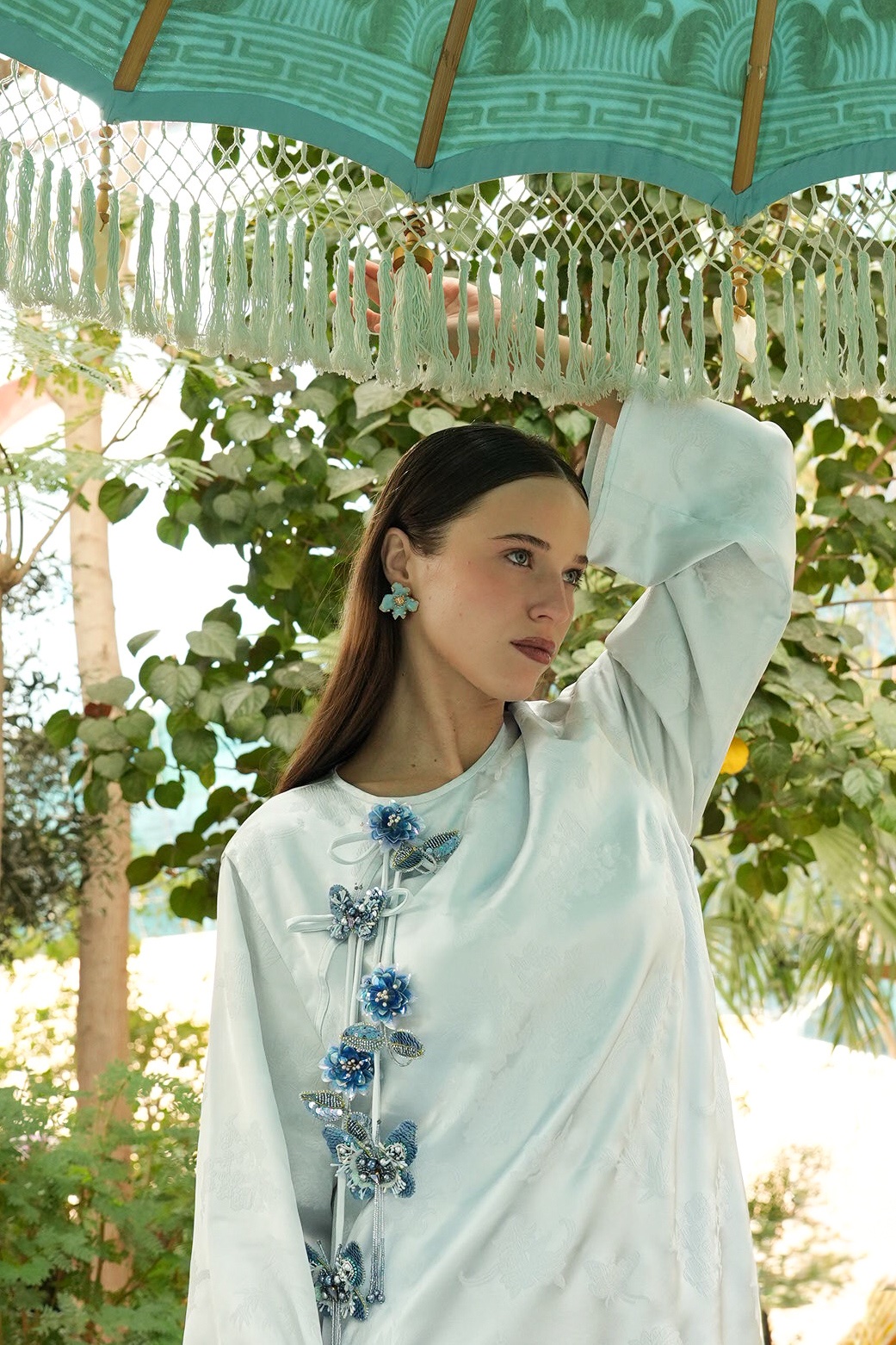 Lunaria Azure - Image 4