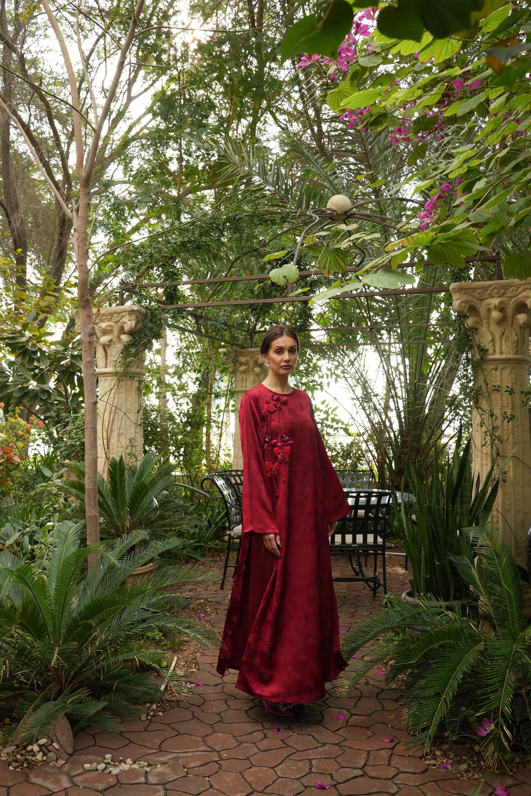 Lunaria Crimson - Image 6